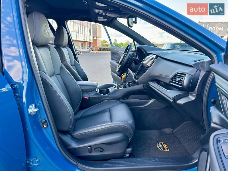 Внедорожник / Кроссовер Subaru Outback 2023 в Киеве