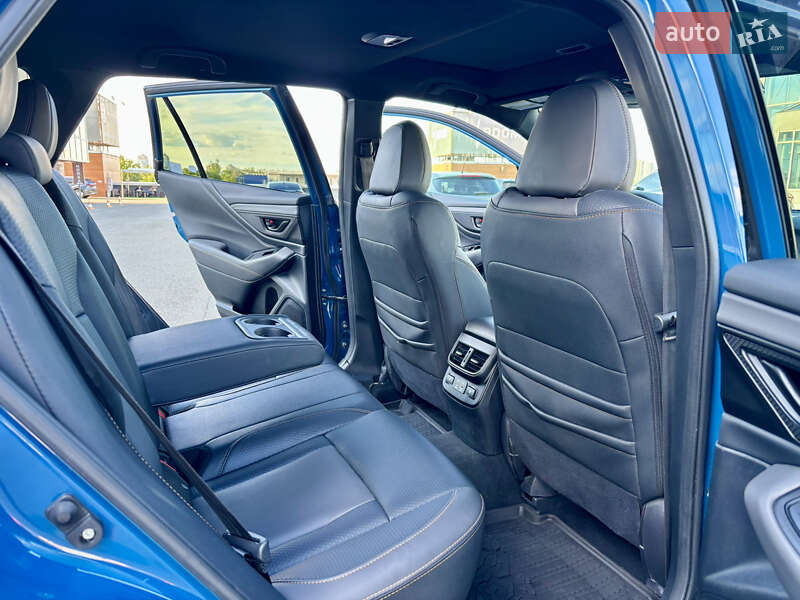 Внедорожник / Кроссовер Subaru Outback 2023 в Киеве