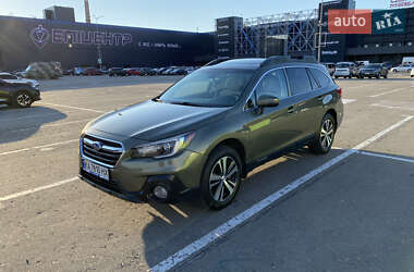 Универсал Subaru Outback 2017 в Киеве