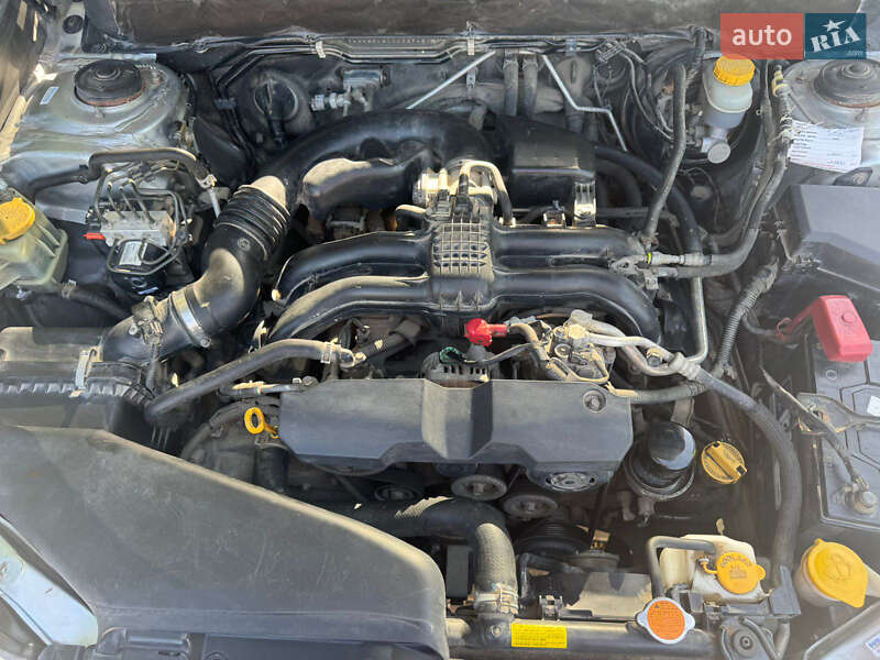 Универсал Subaru Outback 2013 в Тернополе