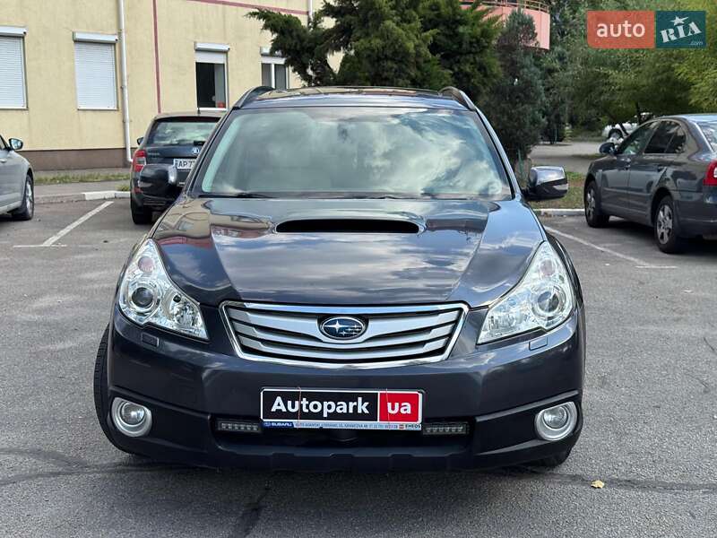 Універсал Subaru Outback 2010 в Запоріжжі