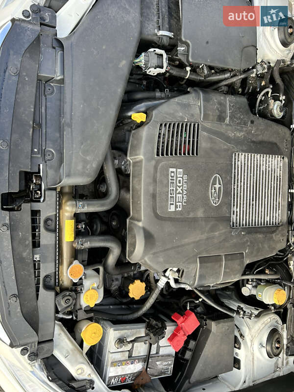 Универсал Subaru Outback 2013 в Киеве
