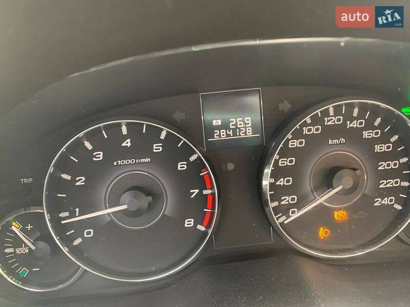 Универсал Subaru Outback 2011 в Сумах