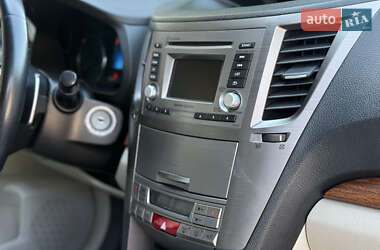 Универсал Subaru Outback 2013 в 