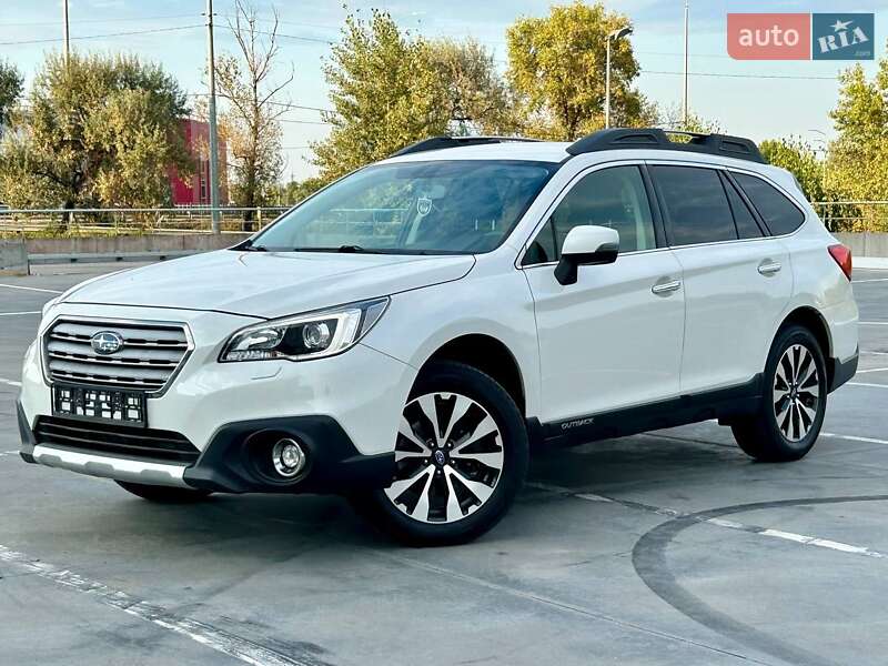 Subaru Outback 2015