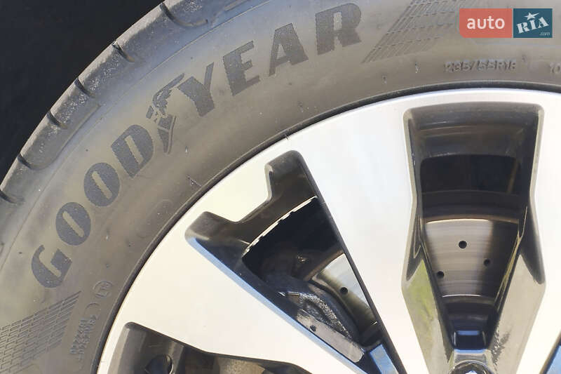 Универсал Subaru Outback 2017 в Киеве