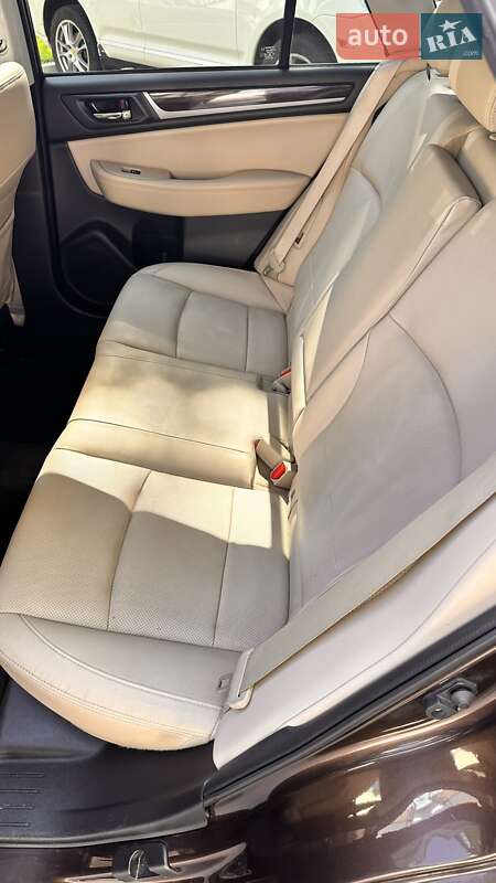 Универсал Subaru Outback 2018 в Киеве