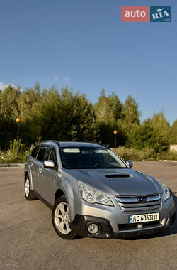 Універсал Subaru Outback 2013 в Житомирі