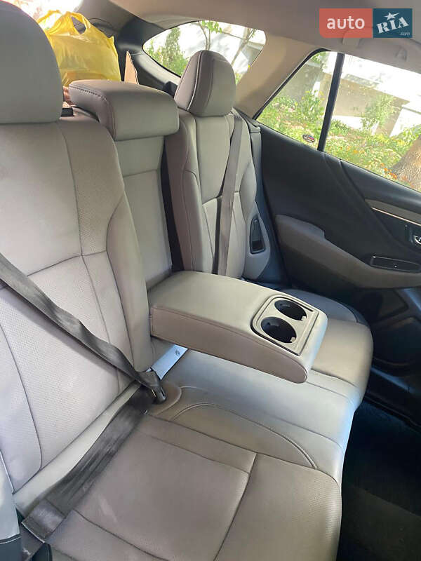 Внедорожник / Кроссовер Subaru Outback 2022 в Харькове