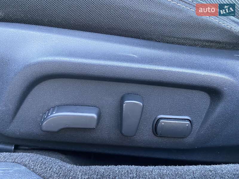 Універсал Subaru Outback 2014 в Дніпрі