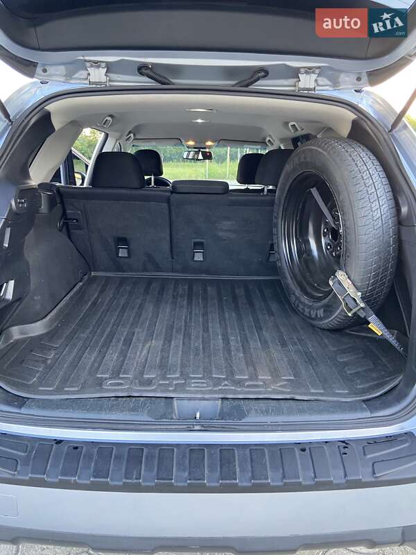 Універсал Subaru Outback 2014 в Дніпрі
