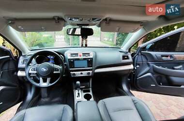 Универсал Subaru Outback 2016 в Пустомытах