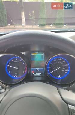 Универсал Subaru Outback 2016 в Ужгороде