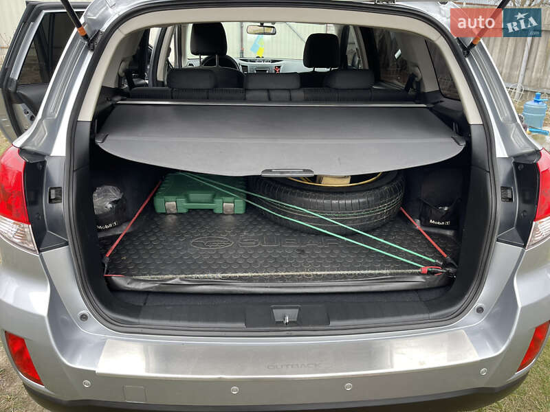 Универсал Subaru Outback 2013 в Киеве фото 11 Универсал Subaru Outback 2013 в Киеве