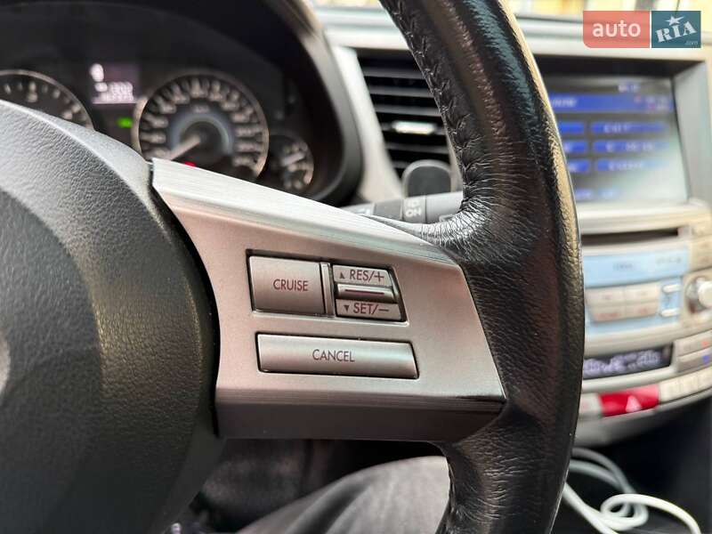 Універсал Subaru Outback 2010 в Львові