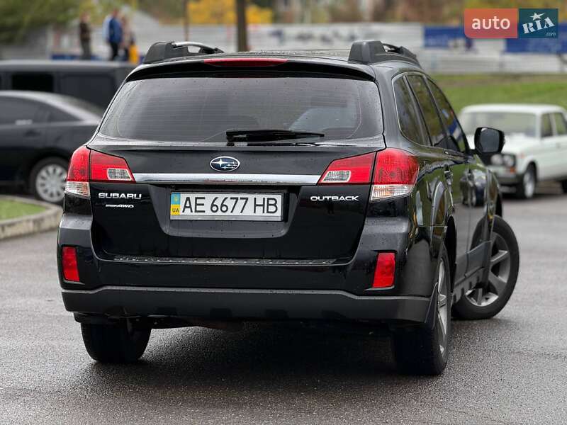Універсал Subaru Outback 2014 в Кривому Розі