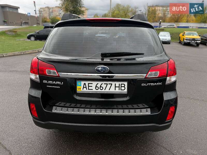 Універсал Subaru Outback 2014 в Кривому Розі