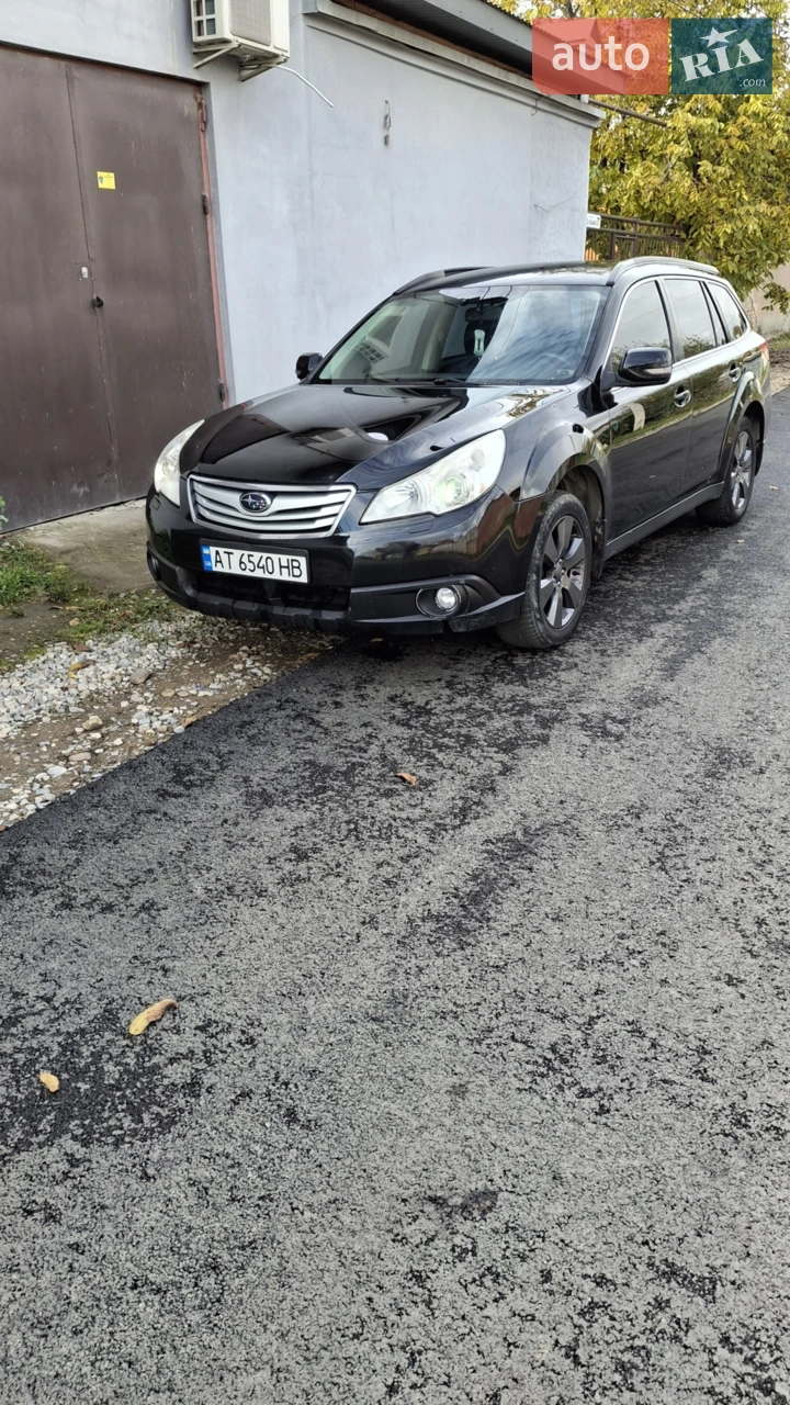 2010 Subaru Outback - мініатюра 10