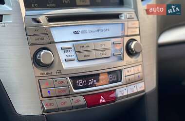 Универсал Subaru Outback 2011 в 