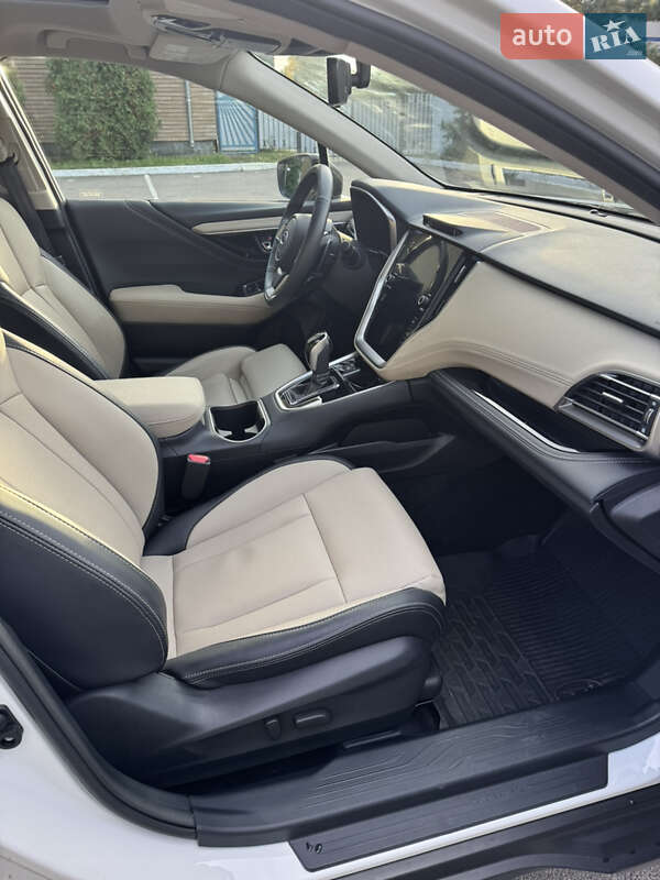 Универсал Subaru Outback 2023 в Киеве