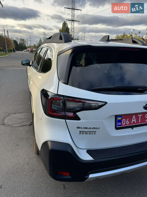 Универсал Subaru Outback 2023 в Киеве