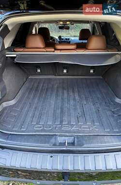 Универсал Subaru Outback 2017 в 