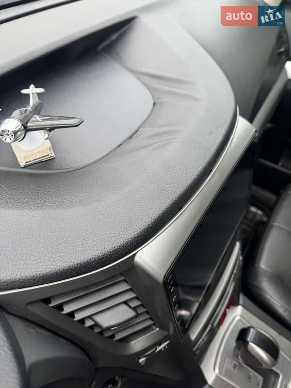 Универсал Subaru Outback 2011 в Кропивницком