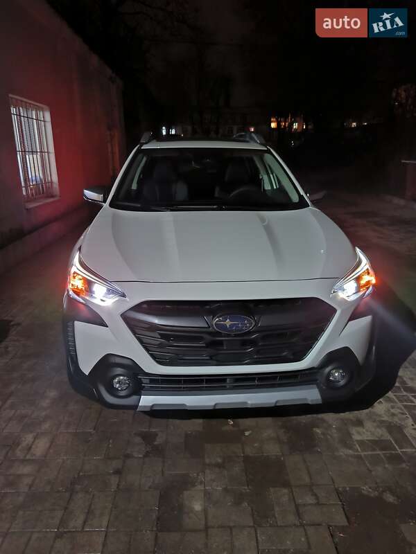 Subaru Outback 2024