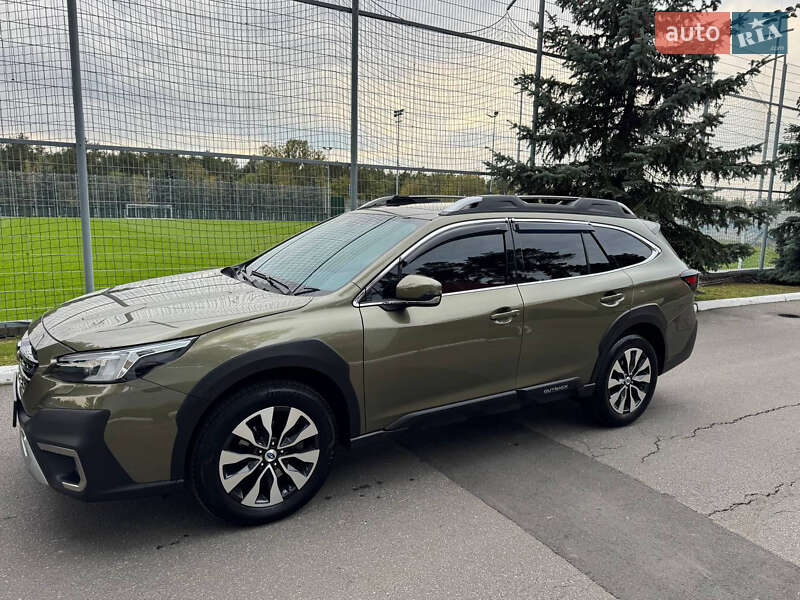 Універсал Subaru Outback 2023 в Києві