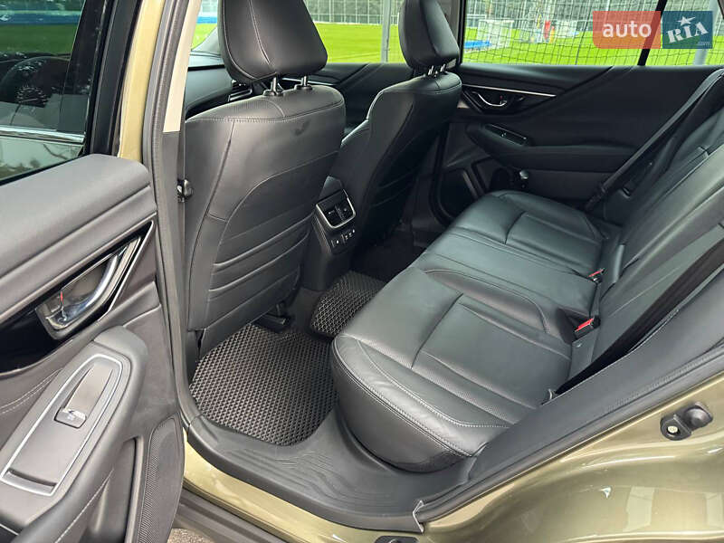 Універсал Subaru Outback 2023 в Києві