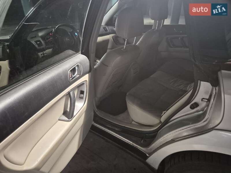 Універсал Subaru Outback 2003 в Києві