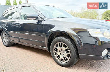 Универсал Subaru Outback 2006 в  фото 5 Универсал Subaru Outback 2006 в