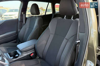 Внедорожник / Кроссовер Subaru Outback 2023 в 