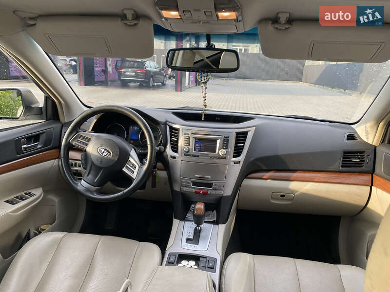 Универсал Subaru Outback 2013 в Львове фото 13 Универсал Subaru Outback 2013 в Львове