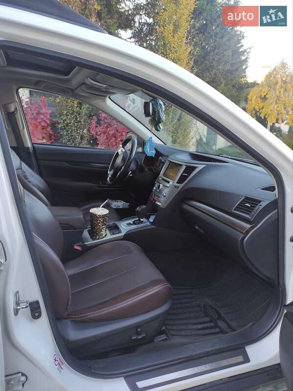 Универсал Subaru Outback 2013 в Львове фото 9 Универсал Subaru Outback 2013 в Львове
