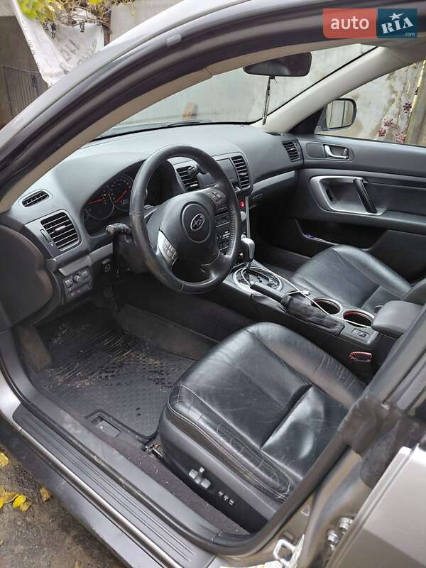 Универсал Subaru Outback 2007 в Киеве фото 5 Универсал Subaru Outback 2007 в Киеве