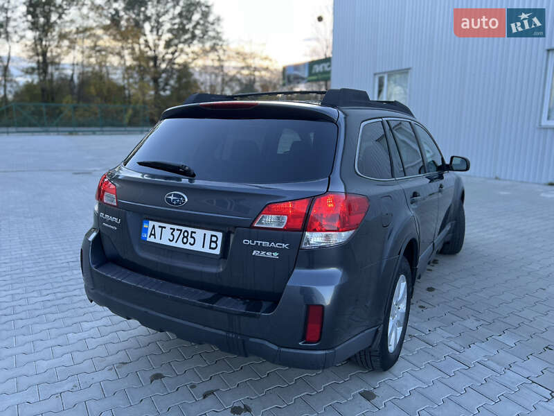 Универсал Subaru Outback 2011 в Ивано-Франковске