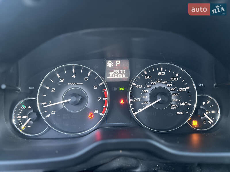 Универсал Subaru Outback 2011 в Ивано-Франковске