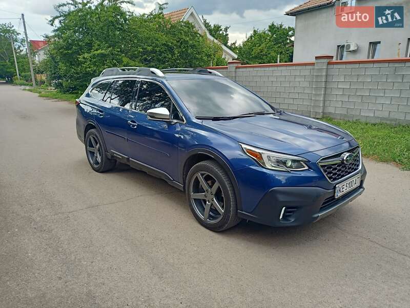 Внедорожник / Кроссовер Subaru Outback 2021 в Днепре