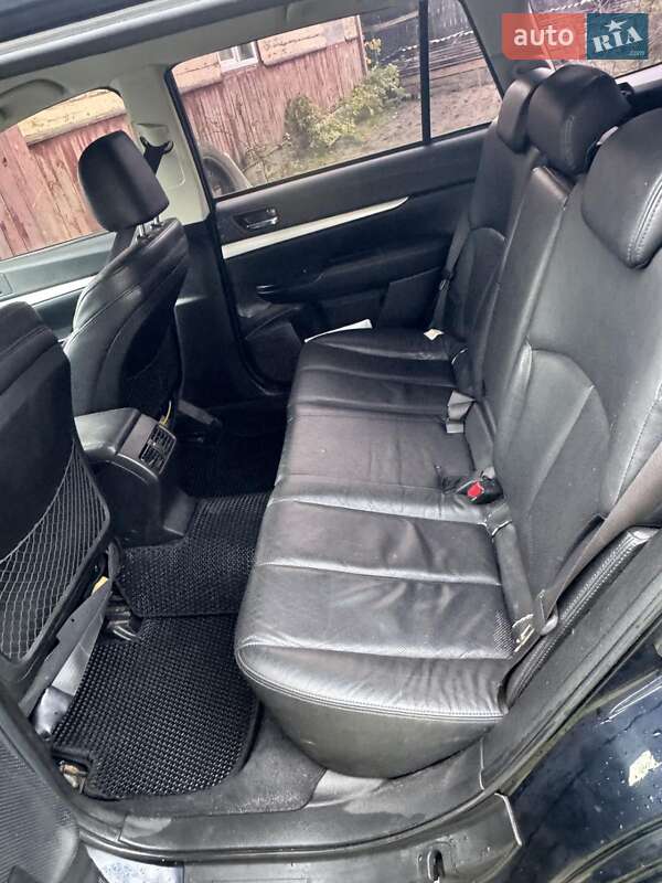 Универсал Subaru Outback 2013 в Луцке