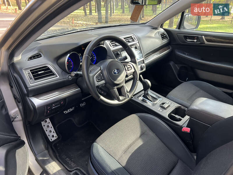 Универсал Subaru Outback 2015 в Киеве фото 13 Универсал Subaru Outback 2015 в Киеве