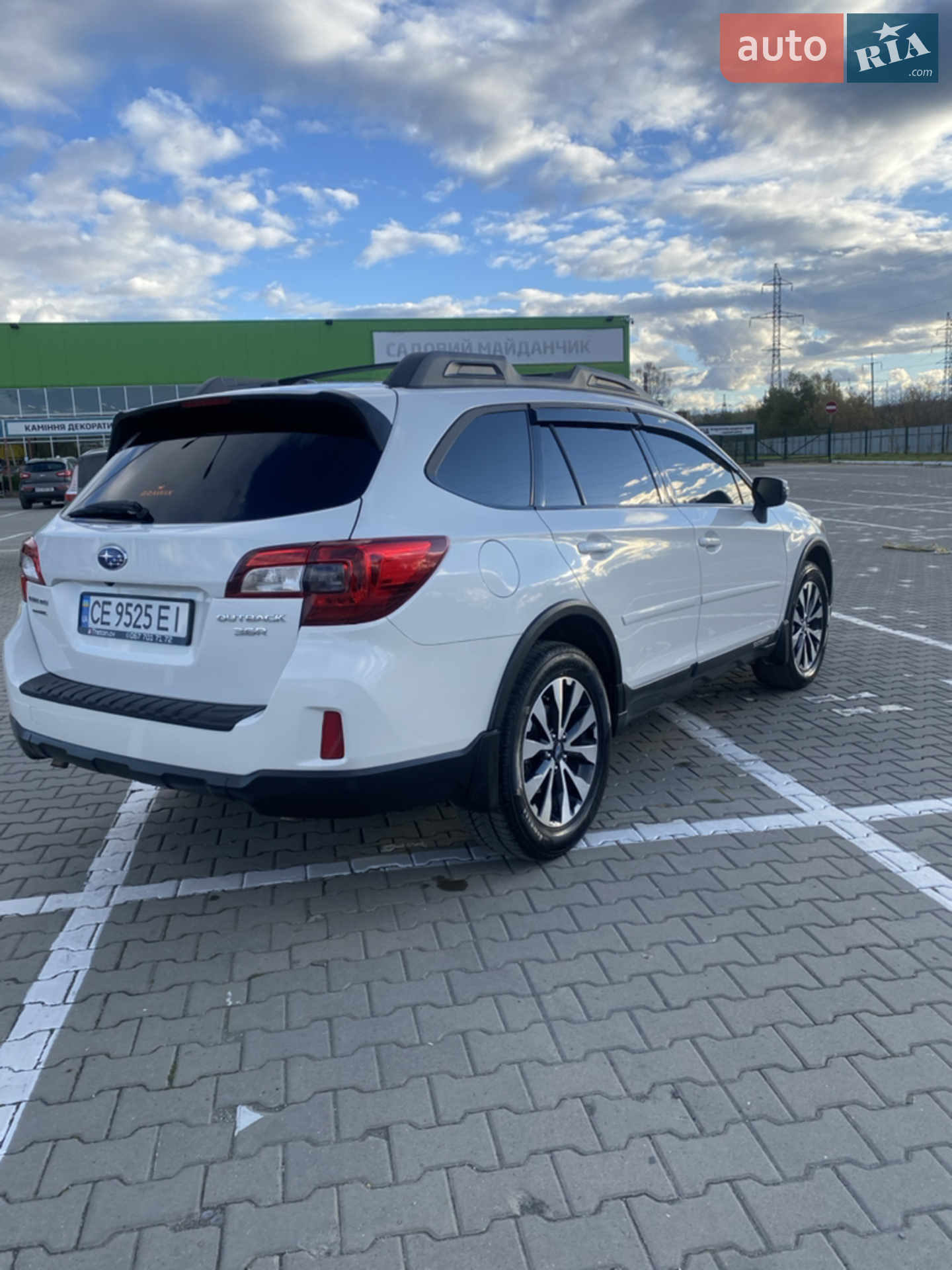 2015 Subaru Outback - мініатюра 12