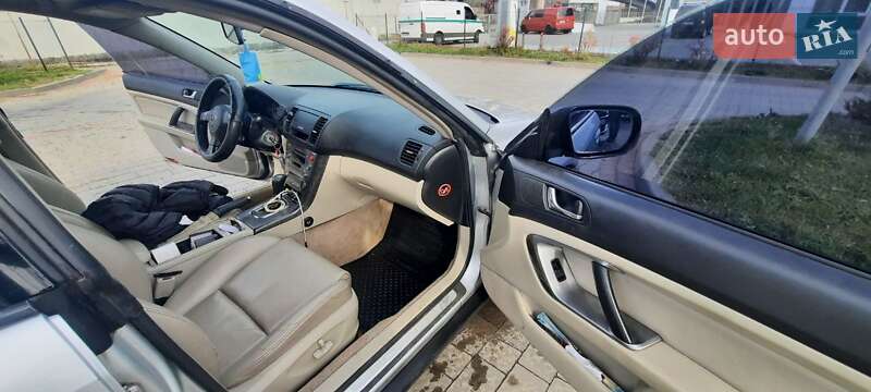 Универсал Subaru Outback 2004 в Харькове