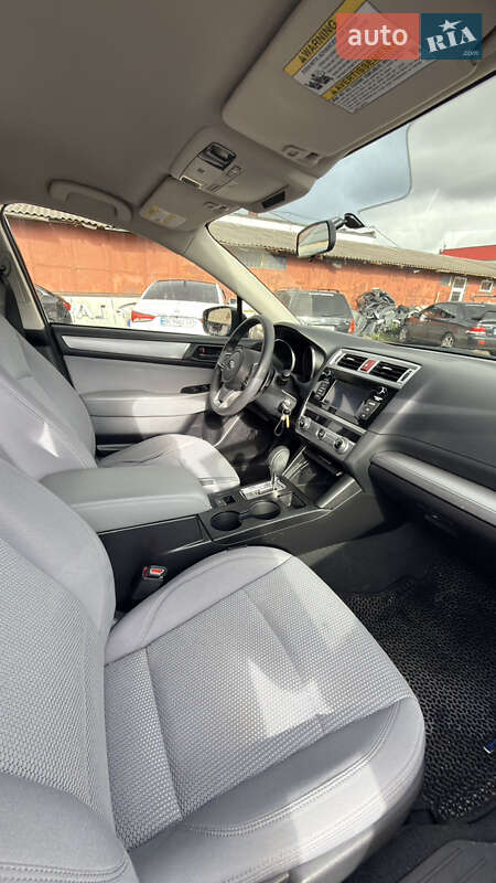 Универсал Subaru Outback 2017 в Ровно фото 9 Универсал Subaru Outback 2017 в Ровно