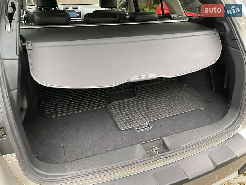 Универсал Subaru Outback 2016 в Киеве фото 4 Универсал Subaru Outback 2016 в Киеве