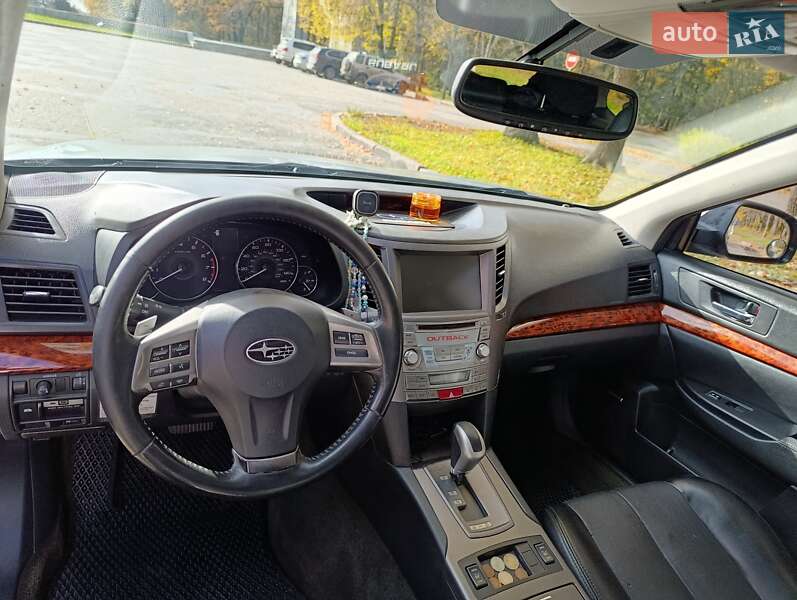 Универсал Subaru Outback 2012 в Харькове фото 17 Универсал Subaru Outback 2012 в Харькове