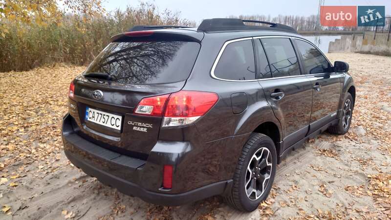 Универсал Subaru Outback 2009 в Черкассах