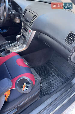 Универсал Subaru Outback 2005 в Киеве