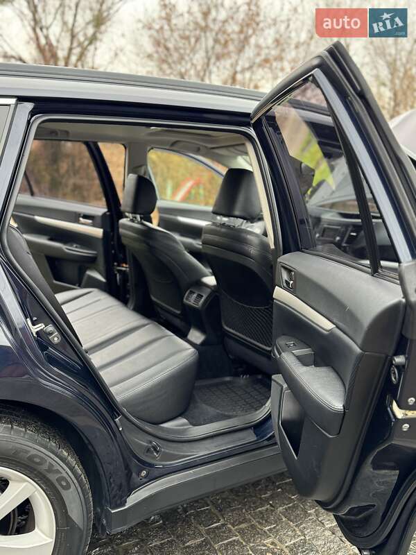 Універсал Subaru Outback 2013 в Києві