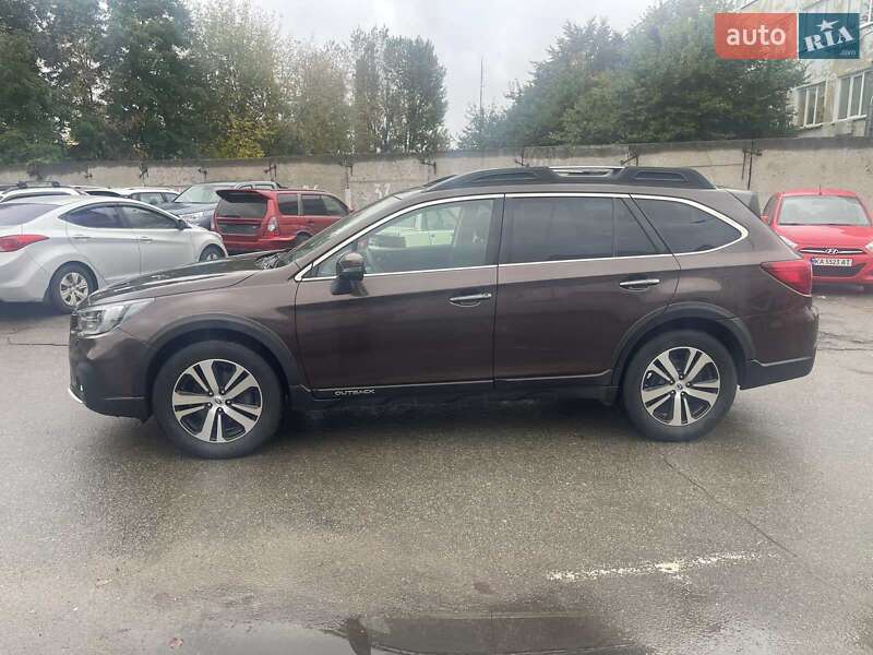 Универсал Subaru Outback 2018 в Киеве фото 6 Универсал Subaru Outback 2018 в Киеве